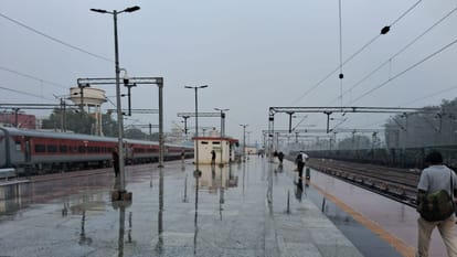 Varanasi Cantt Station turn into waterfall amidst rain water drips from platform roof 40 passengers miss train