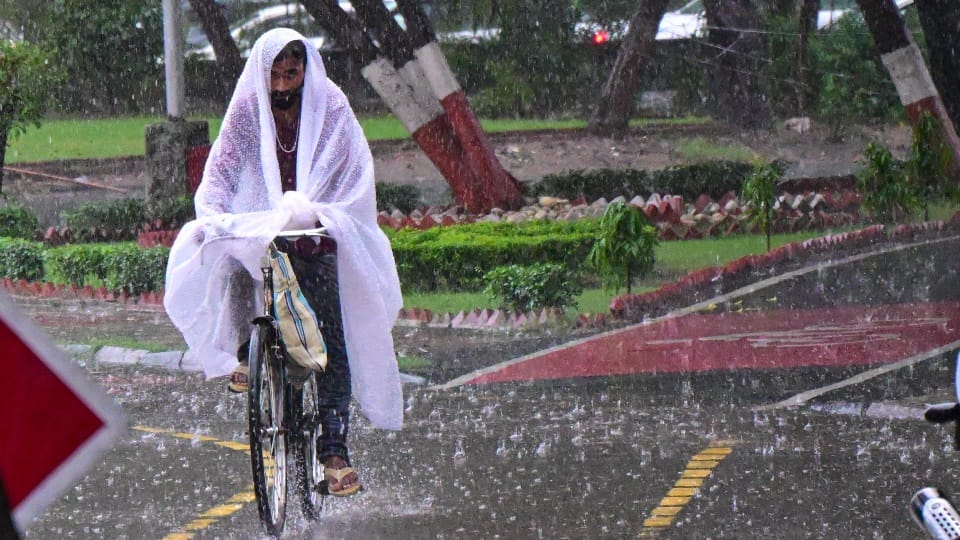 Heavy rain in Chandigarh traffic jams alert issued for five more days of heavy rainfall