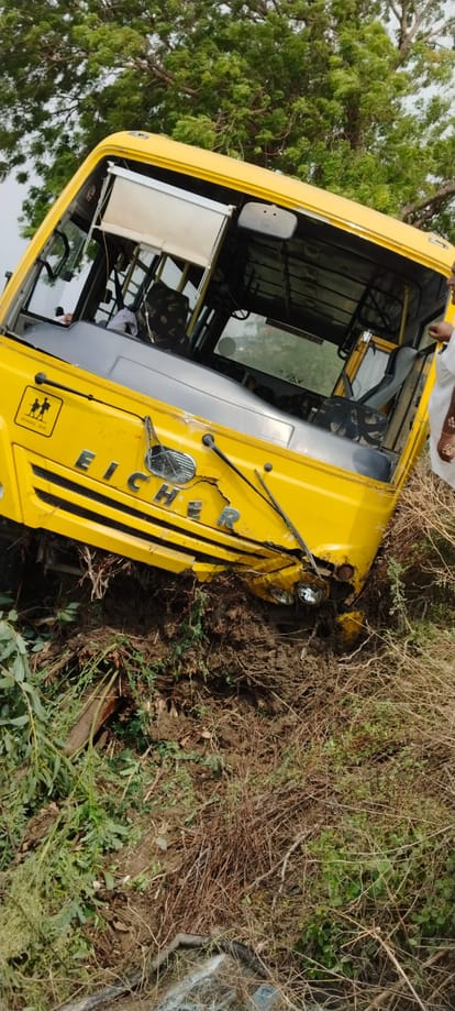 13 injured, including 11 children, as school bus falls into roadside ditch