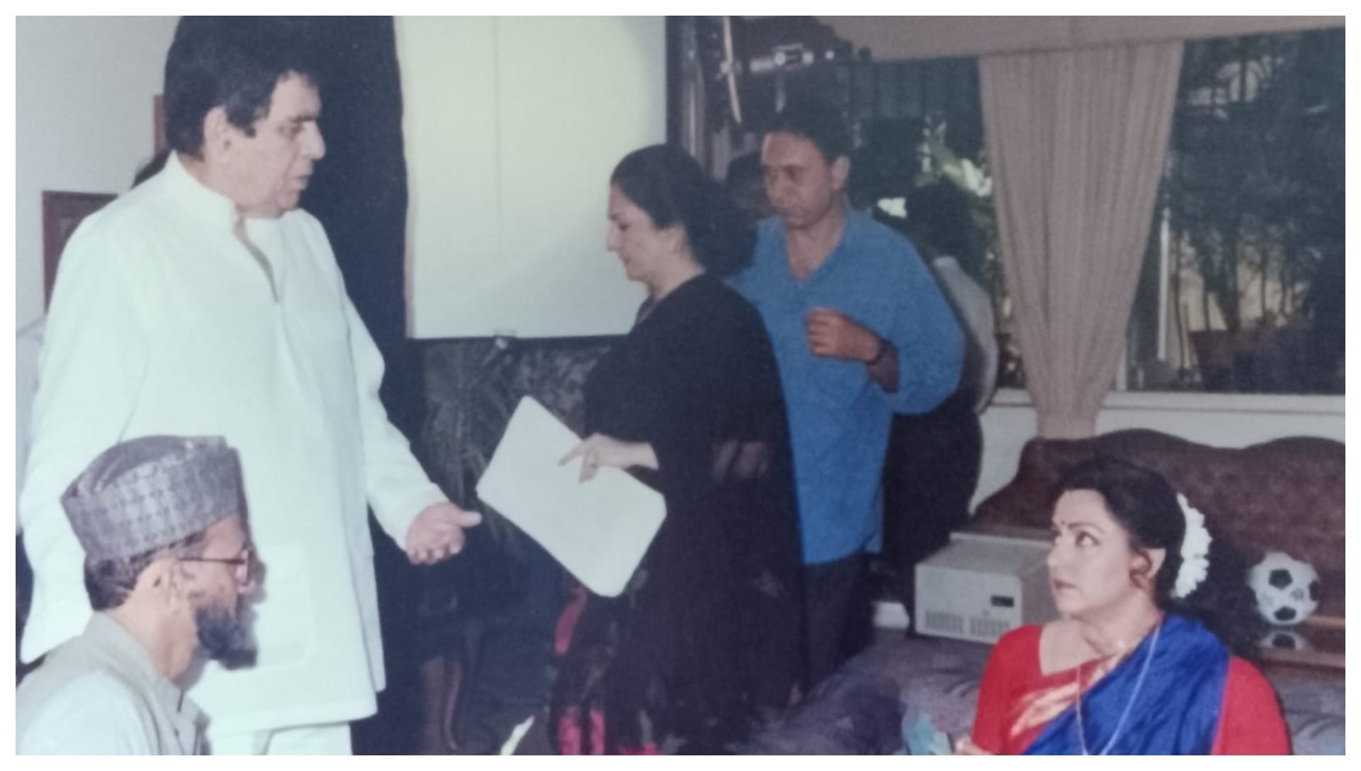 saira banu recalls how she met hema malini on the sets of movie Diwana with Raj Kapoor