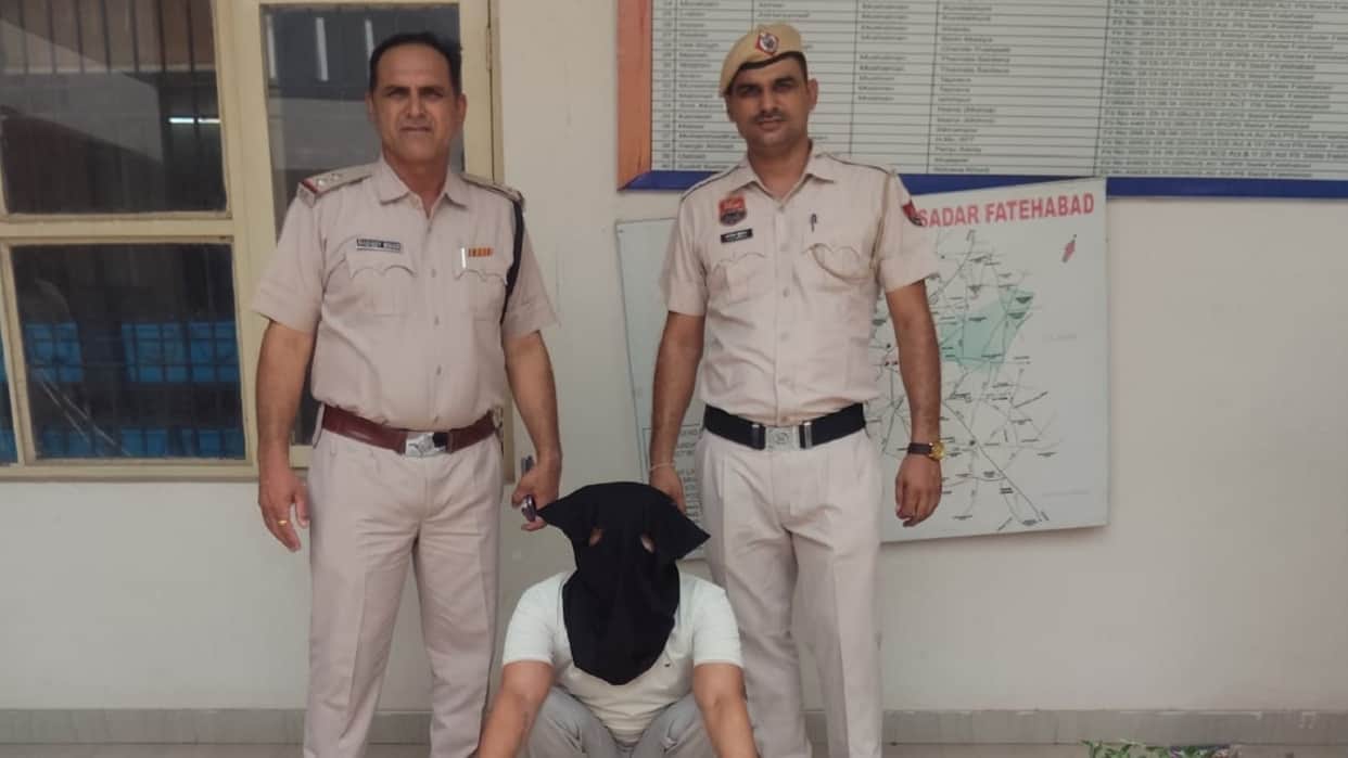 Suspended Sarpanch involved in the murder of a former Sarpanch from Fatehabad arrested; Creta car recovered