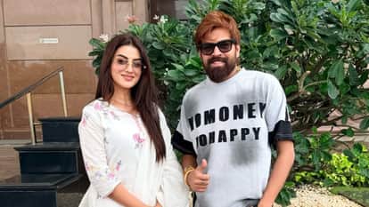 Akshara singh ready to collab with Haryanvi singer lyricist Aarya Masoom Sharma shares Photos