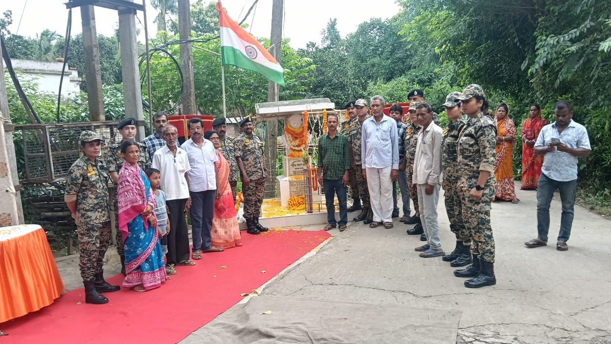 BSF Tribute Ceremony constable ganesh chandra ghosh kargil