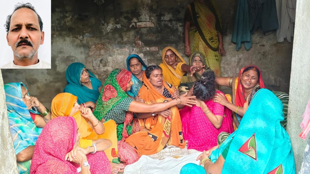 Baldev 59 age worked laborer fund his wife medical treatment even that support is gone in chandauli