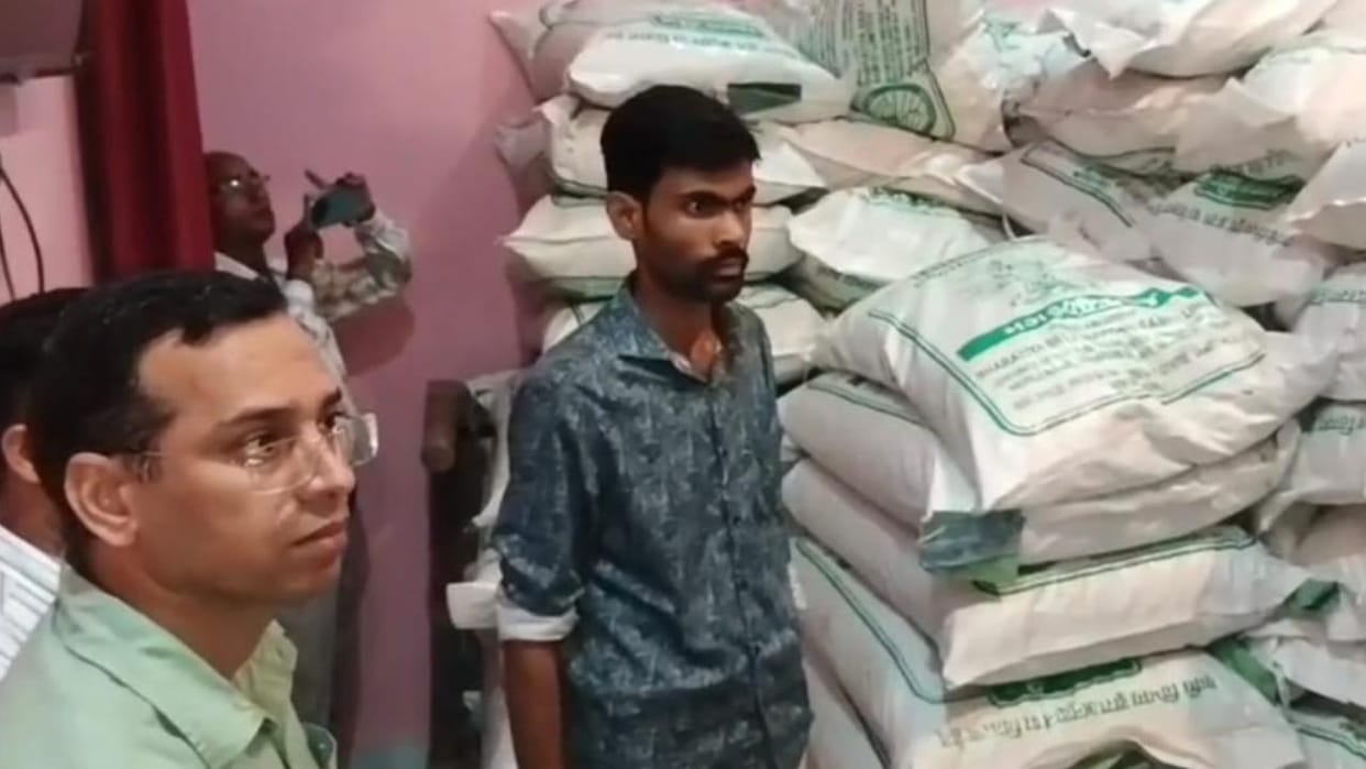 Lalitpur: Large quantity of free government-supplied groundnut seeds seized from two houses