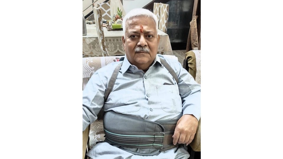 Bollywood choreographer father commits suicide