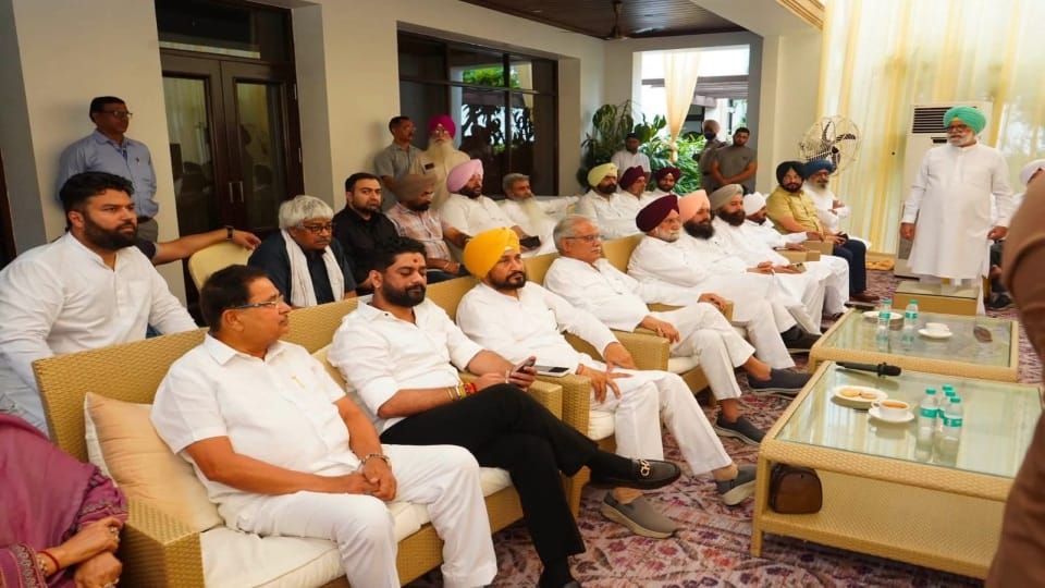 Baghel returned from Chandigarh after six days Punjab Congress