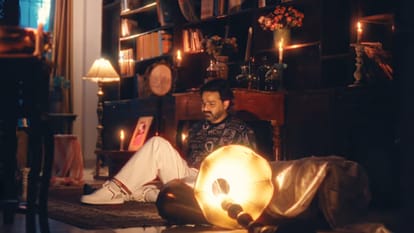 After Naseeb song Power Star Pawan Singh New Bhojpuri sad song first Look Poster Released