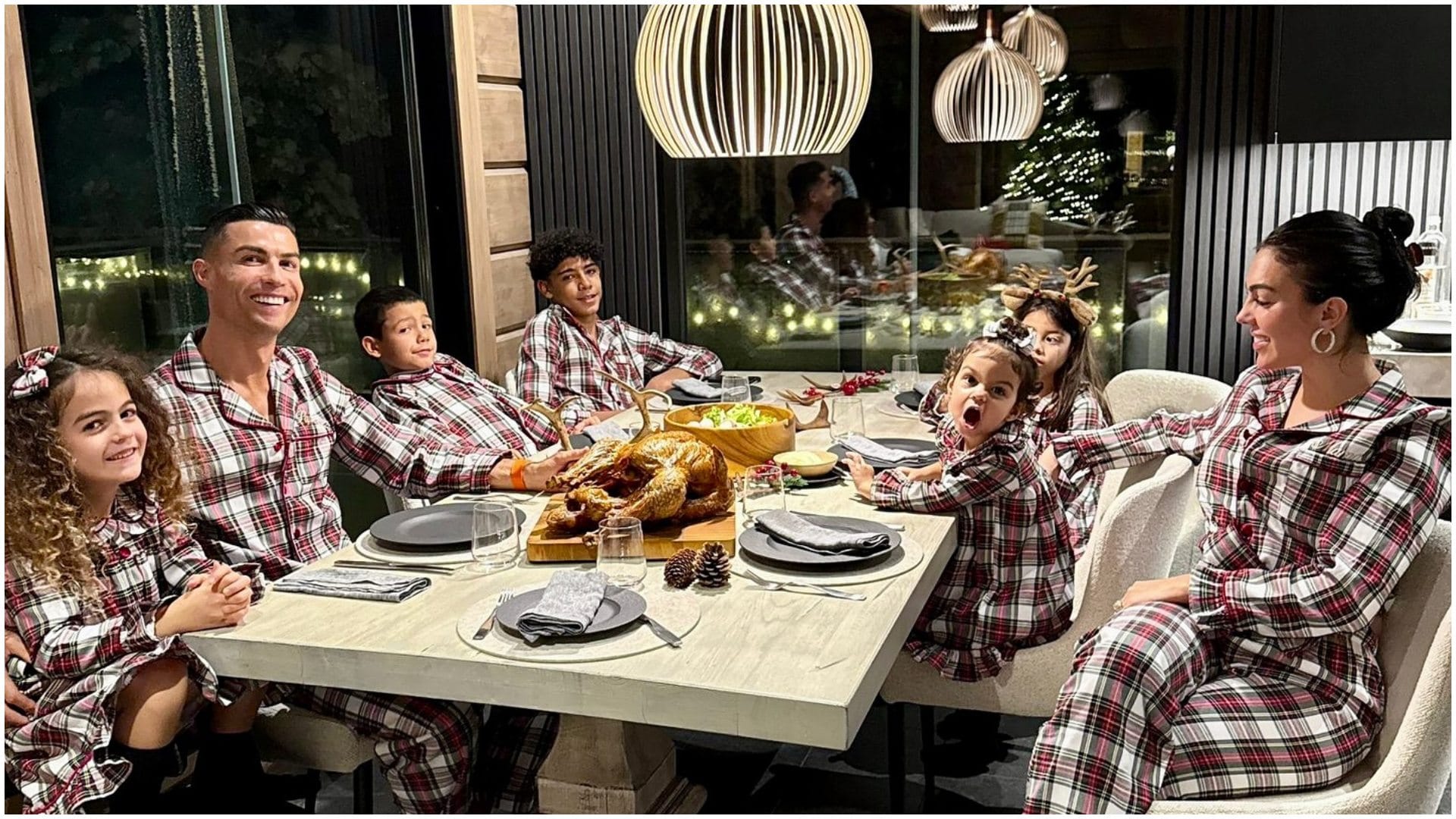 Cristiano Ronaldo Parenting Rules in Hindi Bachchon Ki Parvarish Tips