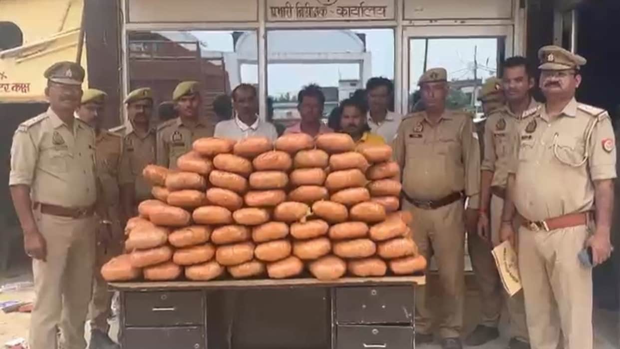 90 kg cannabis seized in Chandauli four smugglers arrested transported from Odisha to Rajasthan and Delhi