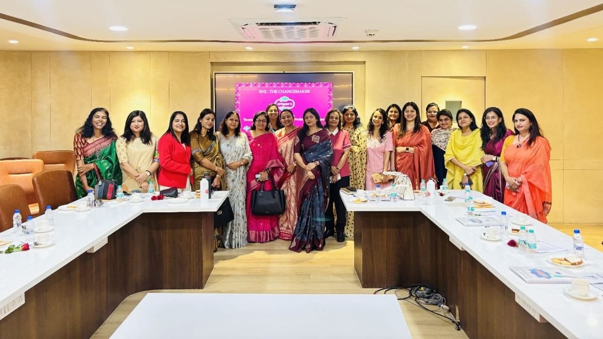 indore-news-lit-womens-chowk-round-table-conference-women-economic-independence-mental-wellness