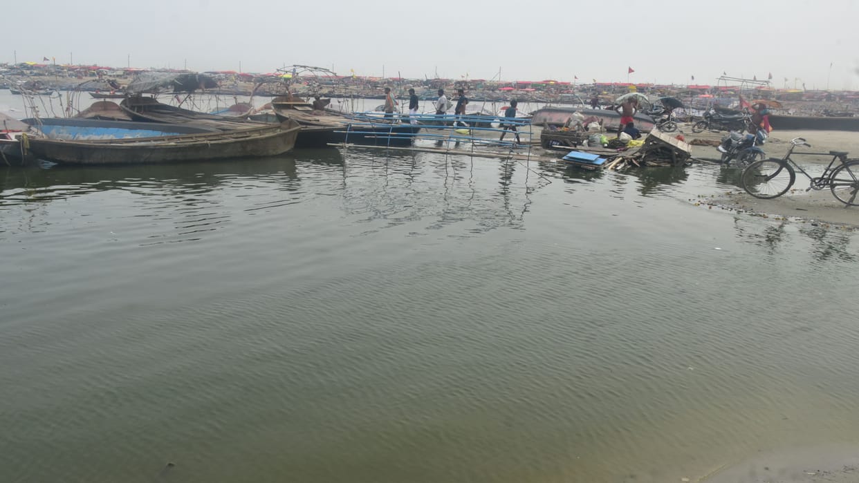 Water levels of the Ganga and Yamuna have started rising; the Yamuna water level is increasing at a rate