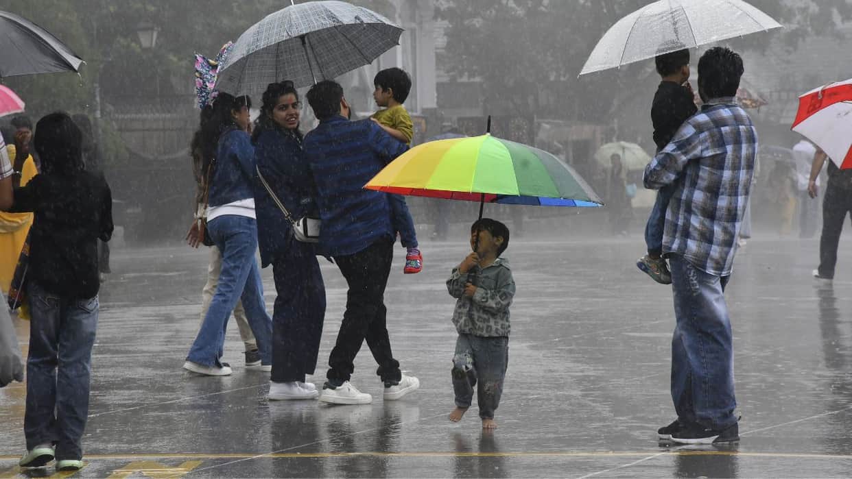 monsoon in himachal shimla landslide rain warning full update