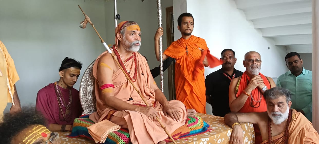 Avimukteshwarananda said: I had hoped that Adityanath, being a Yogi, would protect cows; the government