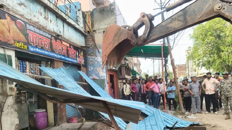 Municipal Corporation collected fine from hospital for illegal parking