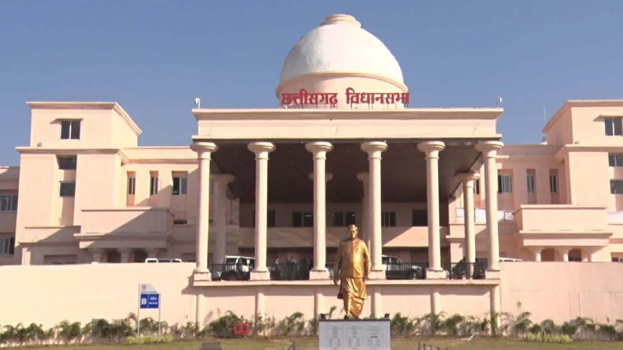 Cg Assembly Monsoon Session Begins With Tribute to Teejan Bai: House Remembers Golden Chapter of Folk Art