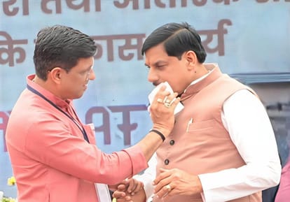 Indore News: Minister Vijayvargiya's jibe signals growing distance from the Mayor; things are no longer what t