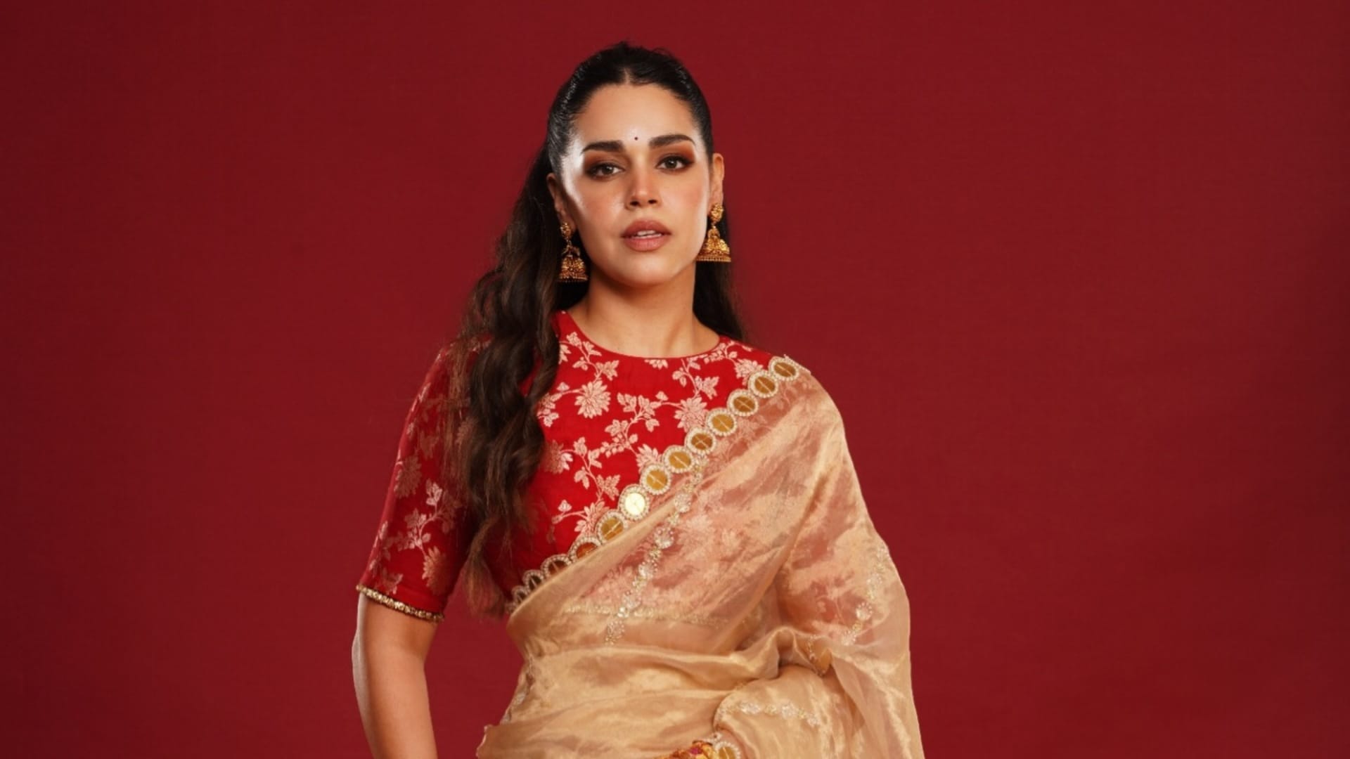 Naila Grrewal praise Atlee after getting work in Raaka praise filmmaker