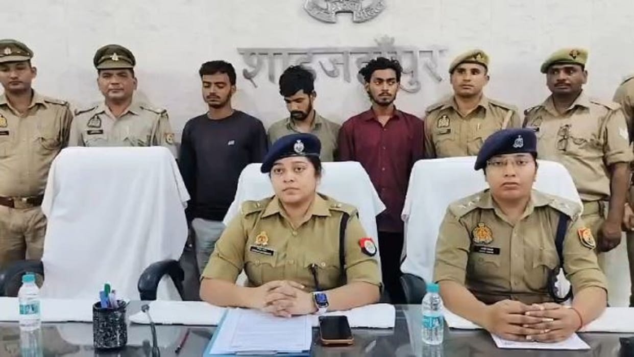 Three accused arrested with seven stolen bikes in Shahjahanpur