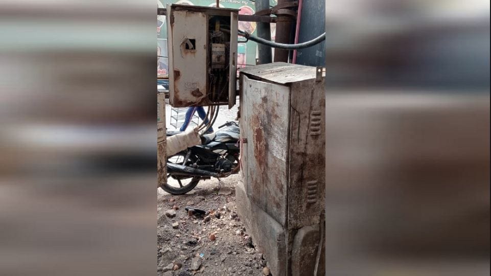 Open Power Panels and Hanging Wires Raise Safety Concerns in Mathura During Monsoon
