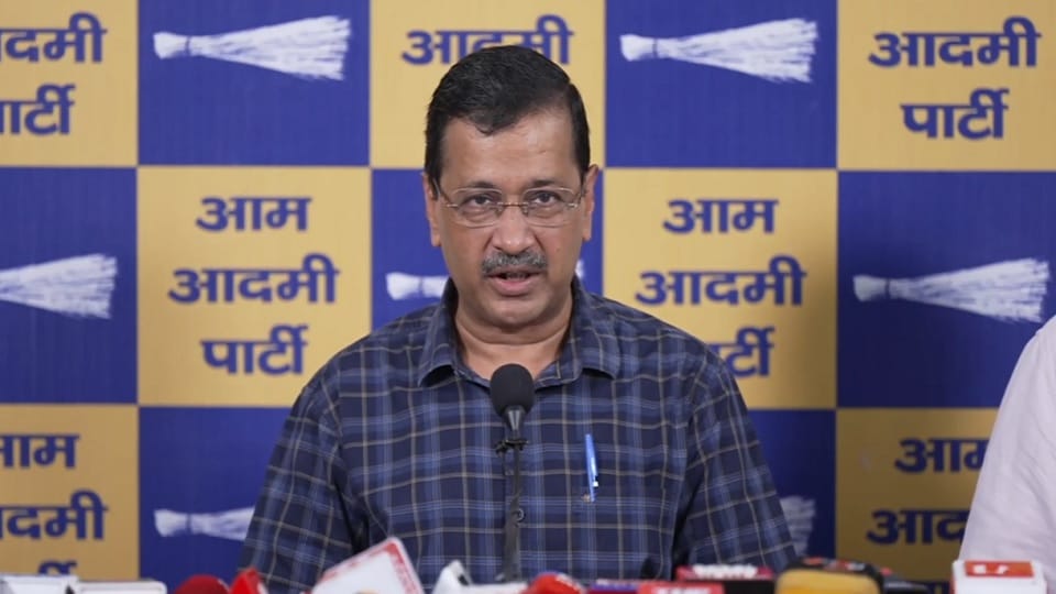 Arvind Kejriwal said on the issue of E20 that PM Modi will have to listen to us