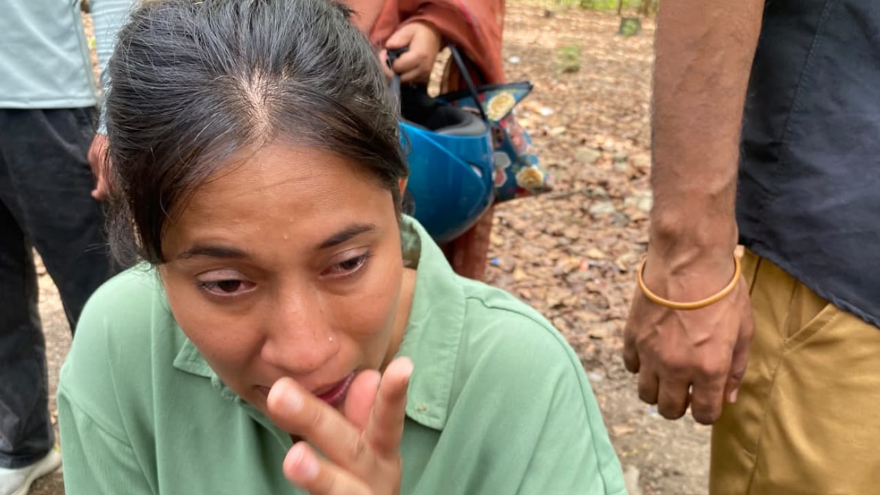 Bhaniyawala Rishikesh Four Lane Project Over 100 Trees Felled Amid Environmentalists Protest Emotional Scenes