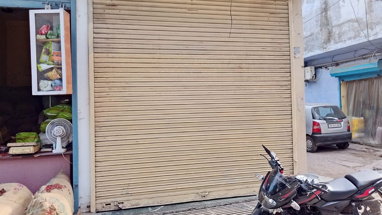 Lock placed on the office of the distributor supplying expired oil