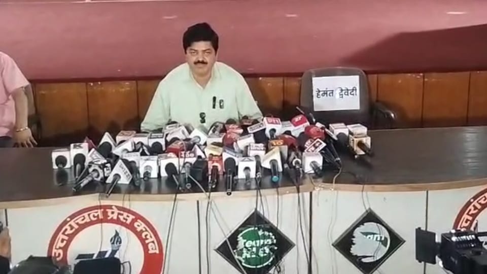 Badrinath Donation Fraud Godiyal hits back at Dwivedi allegations waiting in press club for open discussion
