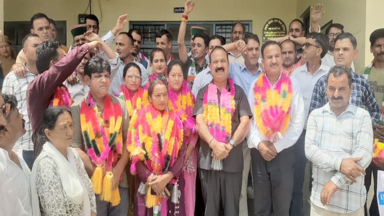 करसोग पंचायत समिति अध्यक्ष-उपाध्यक्ष चुनाव में बाजी मार गई कांग्रेस।