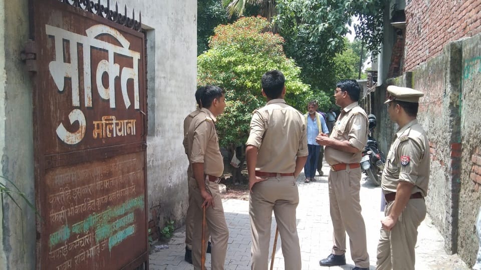 Wife's Murder: Suresh flew into a rage over a lost ring and slit his wife Vimlesh's throat