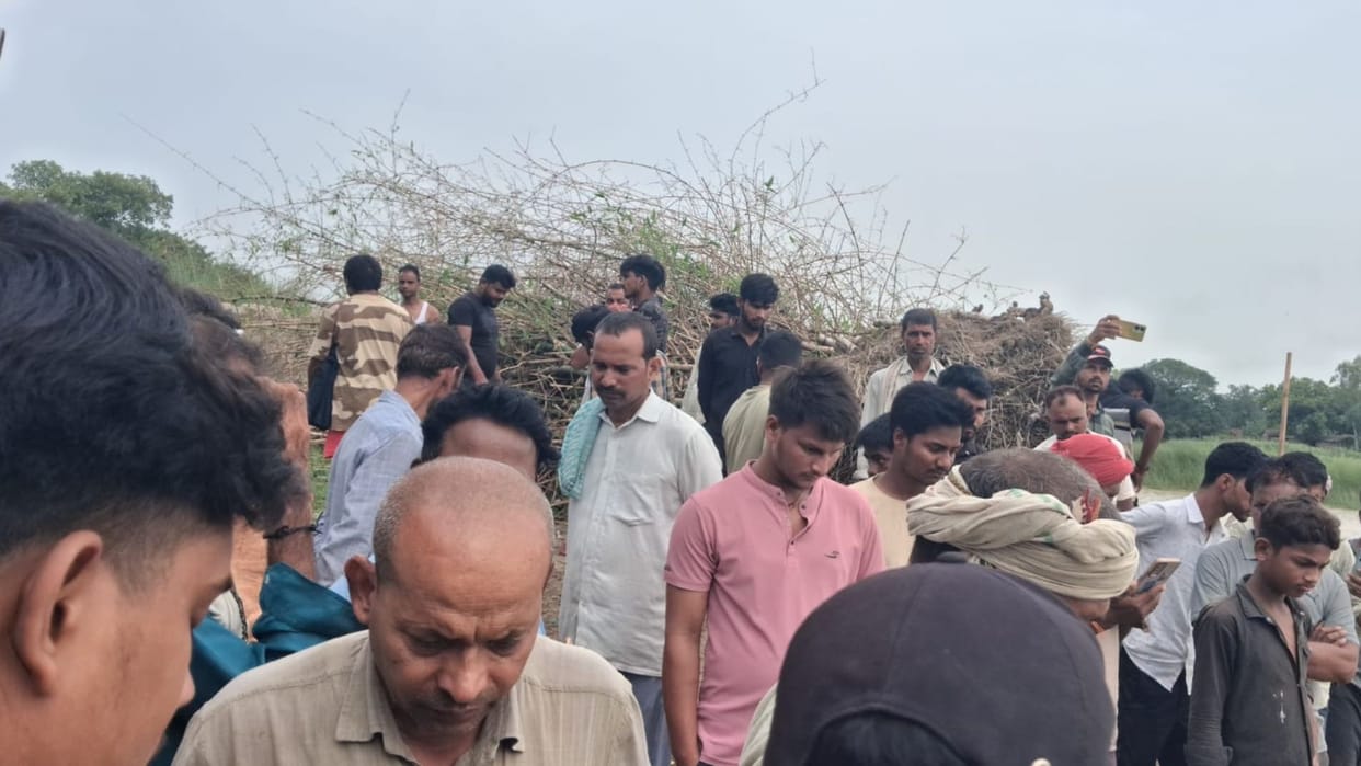 Dead Body of youth missing for two days found in pond family in mourning in Azamgarh
