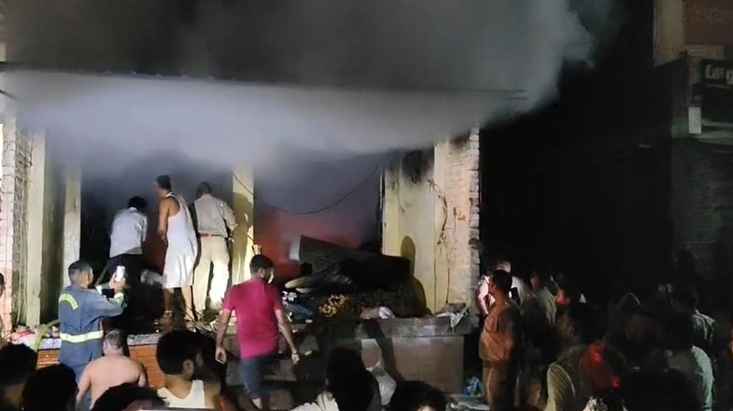 Massive fire grocery store causes losses worth lakhs siblings critically injured accident rushing