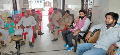 पुलिस ने रोकी साईकिल यात्रा