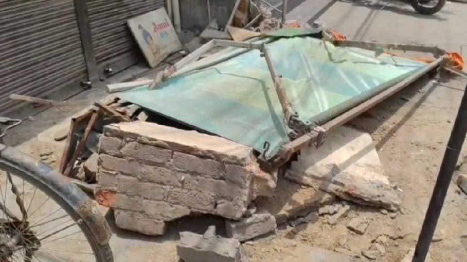 Two youths died after the balcony of an old building collapsed