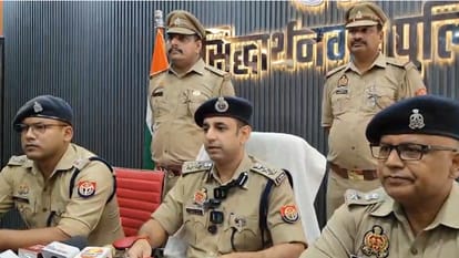 Siddharthnagar Murder Case Husband Murders Wife Closeness, marriage, and murder: Police searching for motive