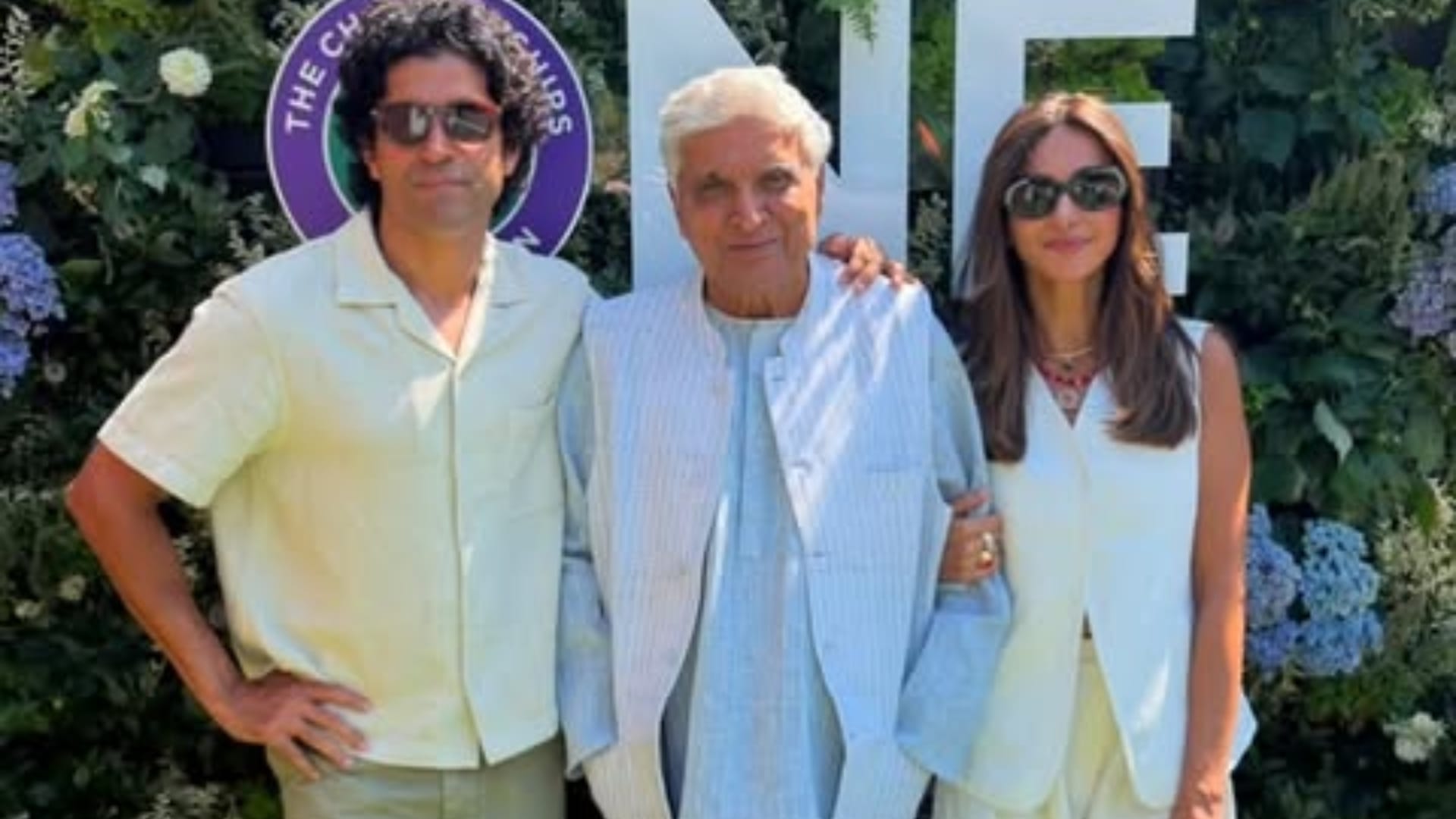 Shibani Akhtar Share Javed Aktar And Farhan Akhtar Pictures Enjoy Wimbledon