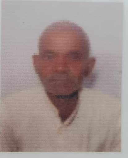 Elderly man dies after being hit by pickup while standing roadside in Farrukhabad