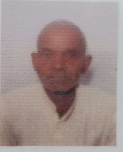 Elderly man dies after being hit by pickup while standing roadside in Farrukhabad