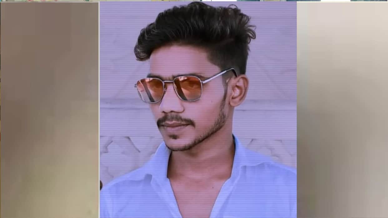 Body of Gorakhpur Municipal Corporation employee found in Water Tank Colony.