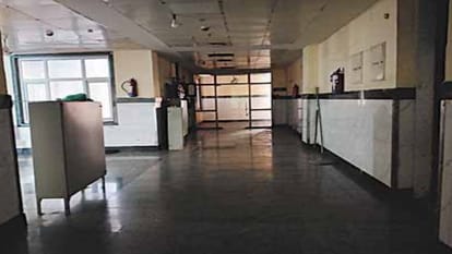 Meerut: LLRM Medical College Faces Crisis, 43 Surgeries Postponed, 54 Patients Shifted