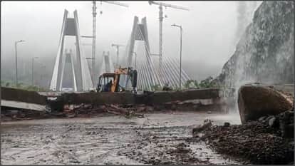 Nitin Gadkari On Pune-Mumbai Expressway Missing Link Landslide: "I Was Trolled For Maharashtra Govt Project"