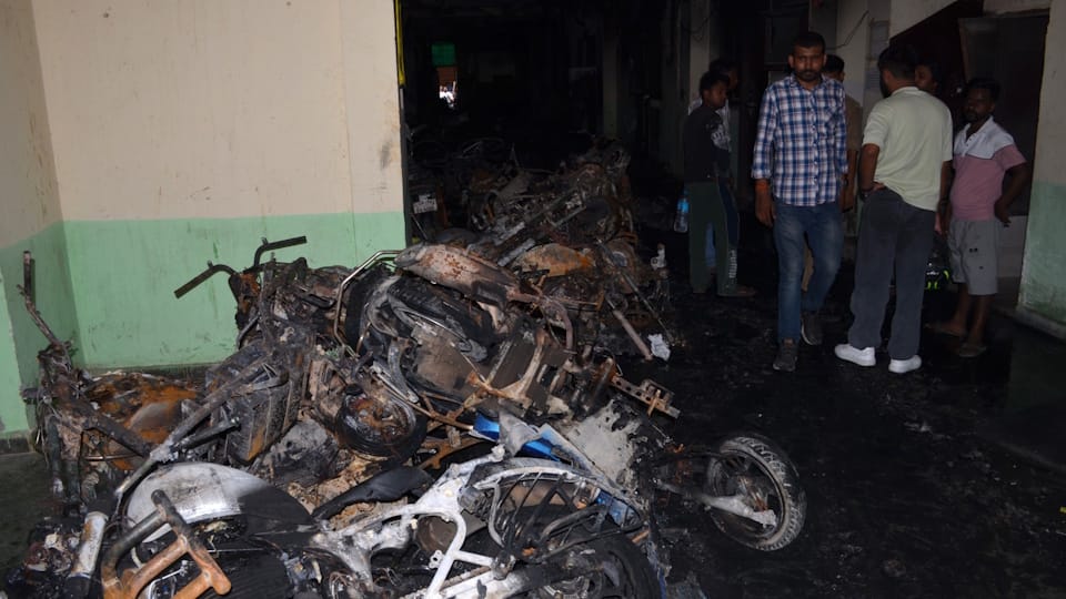Noida Fire Exposes Illegal Buildings No Fire NOC or Approved Maps in Mamura