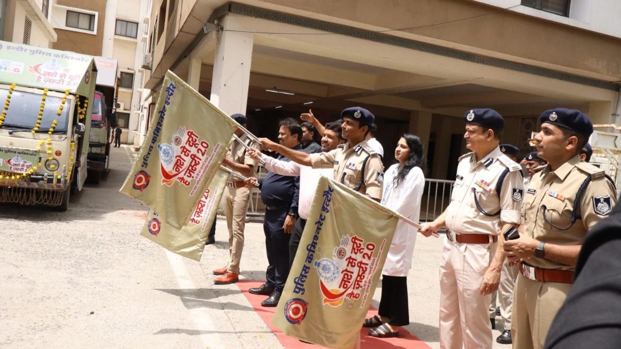 indore-news-police-influencers-campaign-against-drug-addiction-awareness-rally