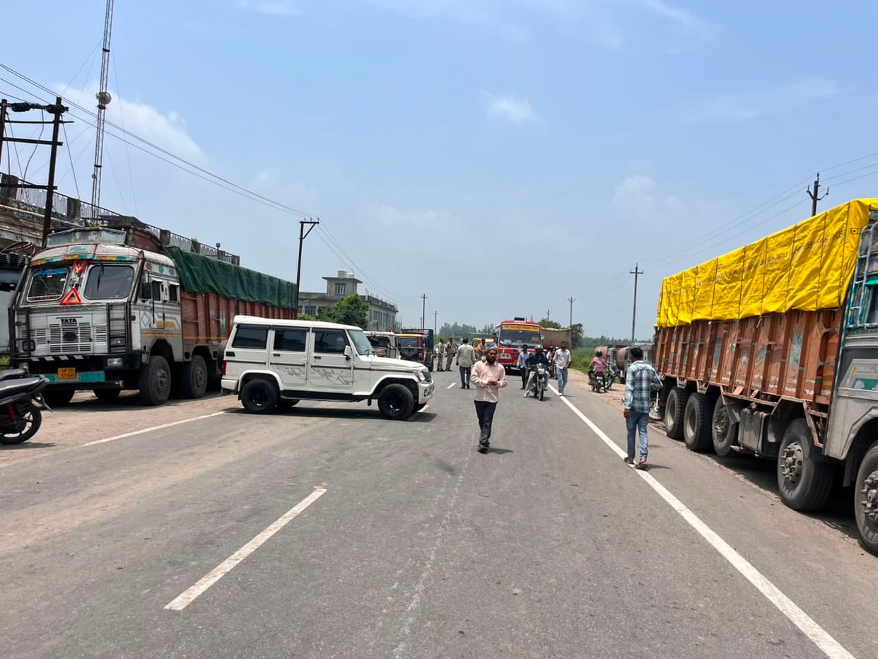 Bijnor: Youth Killed, Woman Critically Injured After JCB Hits Motorcycle