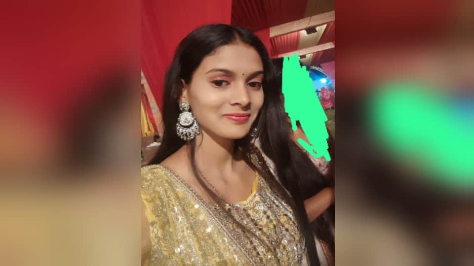 Meerut: BA Student Missing for Three Days, Family Protests at Police Station