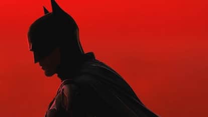 director Matt Reeves steps away from batman part 2 shooting closed for uncertain time