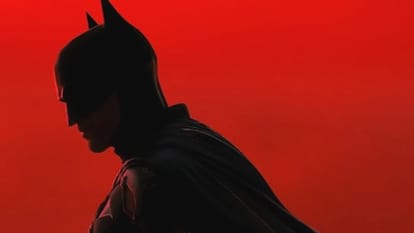 director Matt Reeves steps away from batman part 2 shooting closed for uncertain time