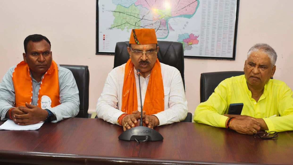 BJP leader Prakash Pal takes dig says Rahul Gandhi tarnishes India image whenever he goes abroad