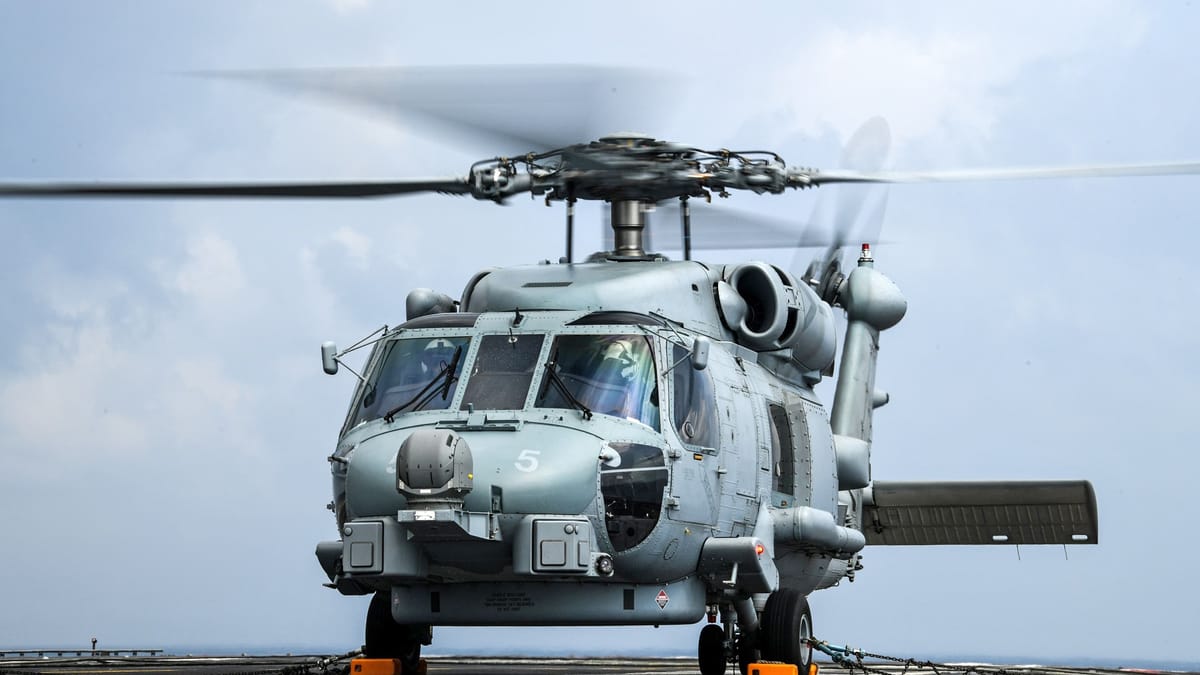 MH-60R Seahawk: भारतीय नौसेना को मिला एक और एमएच-60आर सीहॉक हेलिकॉप्टर, जल्द दो और चॉपर मिलेंगे