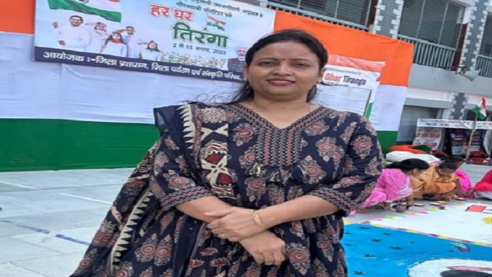 Misbehavior with Hathras Social Welfare Officer